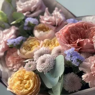 Сборный букет Черничный пай S