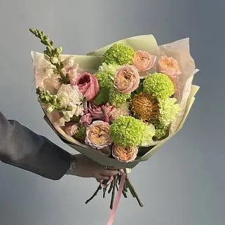 Сборный букет Savage garden M