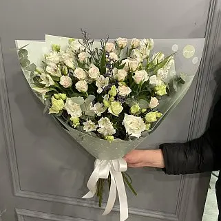 Сборный букет Воздушный в горошек