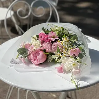 Сборный букет Summer Garden S