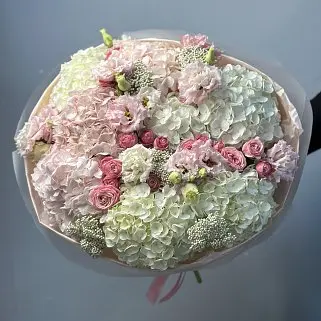 Сборный букет Розовый сад