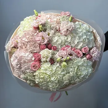 Сборный букет Розовый сад