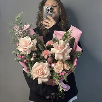 Зимний букет Пинк М