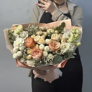 Сборный букет Peachy M