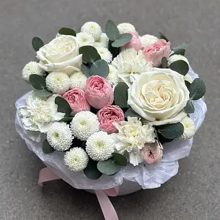 Букет в шляпной коробке Air kiss