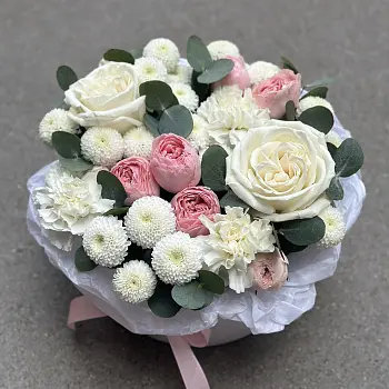 Букет в шляпной коробке Air kiss