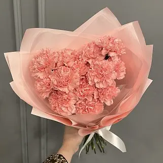 Букет из 15 розовых гвоздик