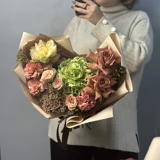Сборный букет Сэптемпбер M