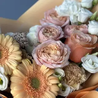 Сборный букет Радость M