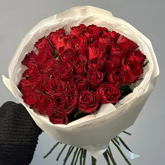 Букет из 35 красных роз 50см (Кения)