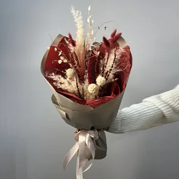 Букет сухоцветов Рубиновый