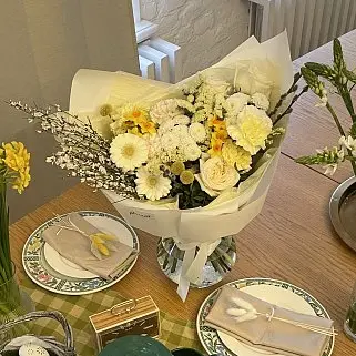 Сборный букет Теплый весенний L