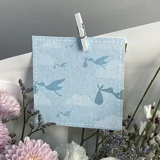 Открытка к выписке голубая