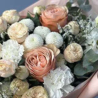 Сборный букет Peachy S