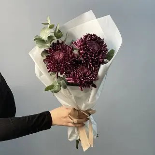 Букет из 3 хризантем Bigoudi