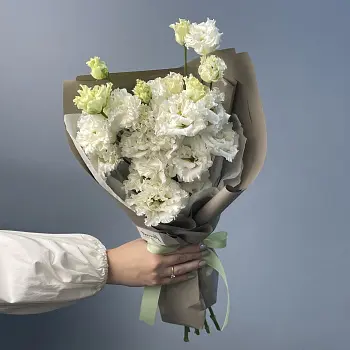 Букет из 5 белых эустом