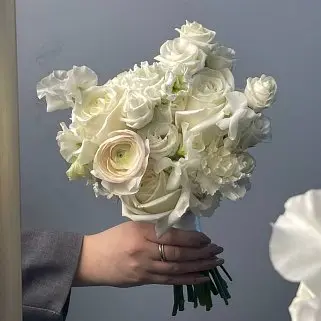 Свадебный букет невесты Брайт