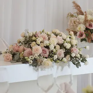 Нежно-розовая композиция