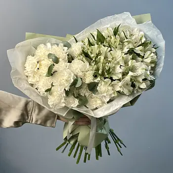Белый дуо-букет альстромерий и гвоздик L
