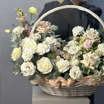 Цветочная корзина Амели