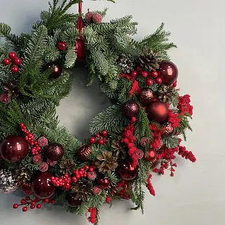 Алый венок М