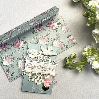 Открытка-конверт ручной работы "С Днем свадьбы" с цветами