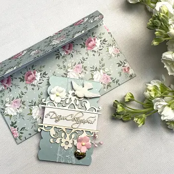 Открытка-конверт ручной работы "С Днем свадьбы" с цветами