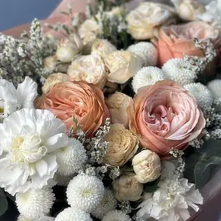 Сборный букет Peachy M