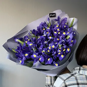 Букет из 51 ириса