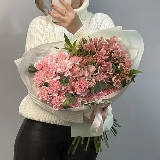 Розовый дуо-букет альстромерий и гвоздик L