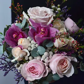 Свадебный букет невесты с орхидеей #1