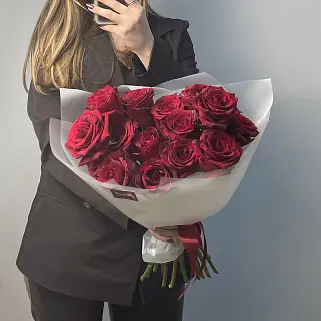 Букет из 15 роз Explorer