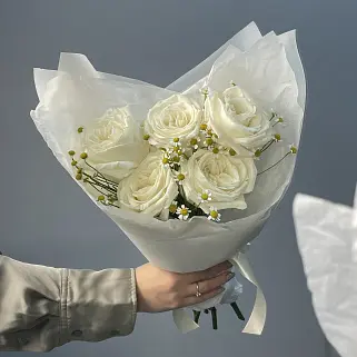 Дуо-букет роз Playa Blanca и матрикарии S