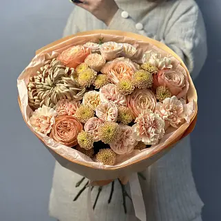 Сборный букет Персиковый джем M