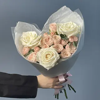 Дуо-букет роз Playa Blanca и Bombastic S