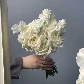 Свадебный букет невесты Брайт