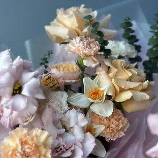 Сборный букет Apricot M