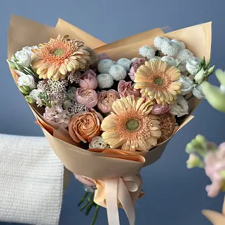 Сборный букет Радость L