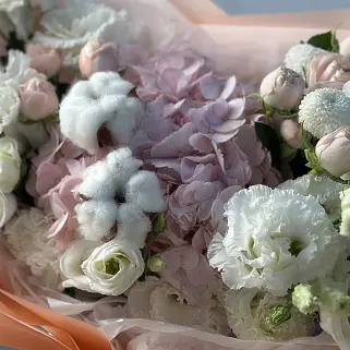 Сборный букет Первая любовь L