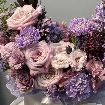 Букет в шляпной коробке Сиреневый туман