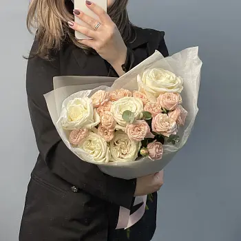 Дуо-букет роз Playa Blanca и Bombastic M