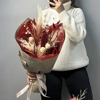 Букет сухоцветов Рубиновый