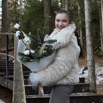 Бежевый зимний букет