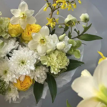 Сборный букет Sunny S