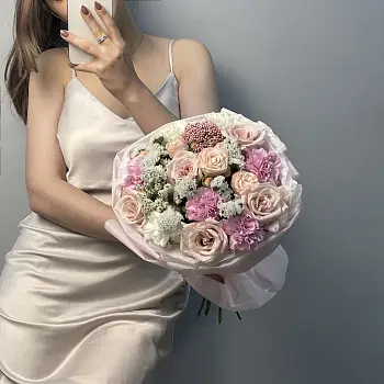 Сборный букет Любовь М