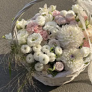 Цветочная корзина Сентябрь M