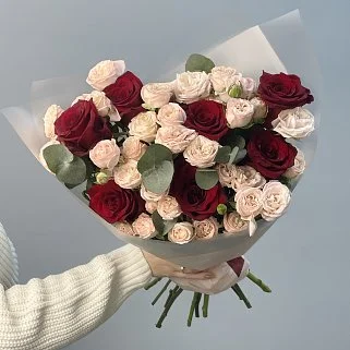 Дуо-букет роз Explorer и Bombastic L