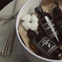 Вазы, подарки и игрушки