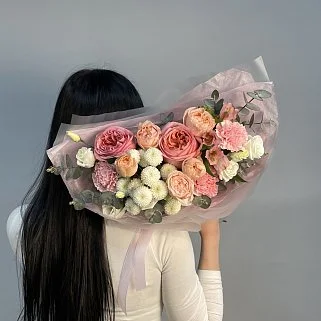 Сборный букет Первое свидание М