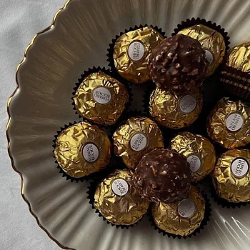 Конфеты Ferrero Rocher 10 шт